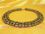 triple strands smooth on both sides pearl necklace